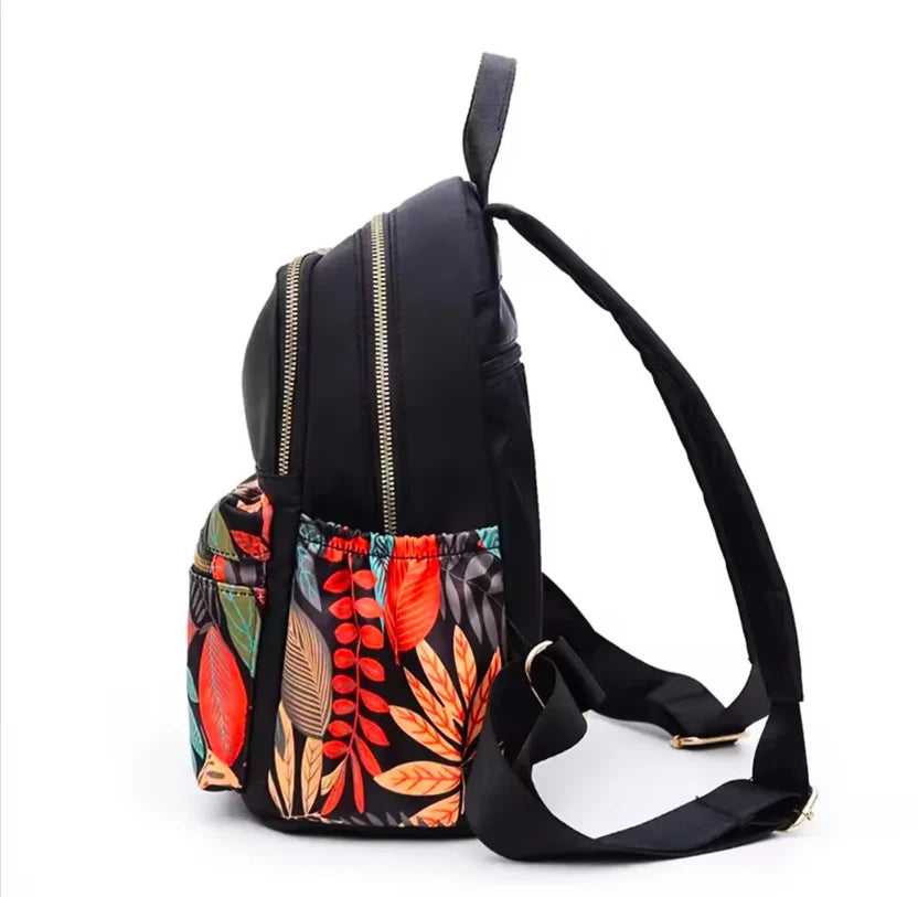 Stylish Floral Print Backpack for Women & Girls – Casual Travel & Daily Use Bag
